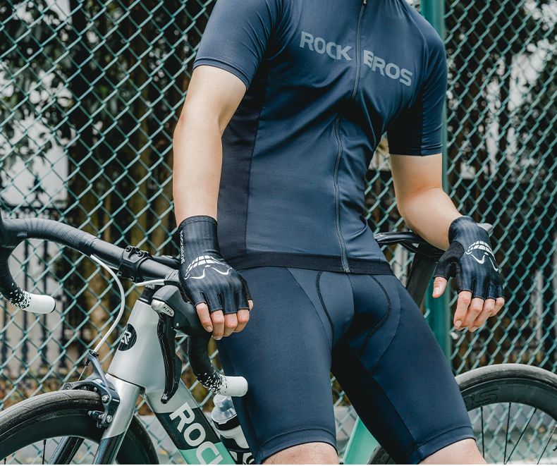 Велоперчатки ROCKBROS черные (короткие пальцы).