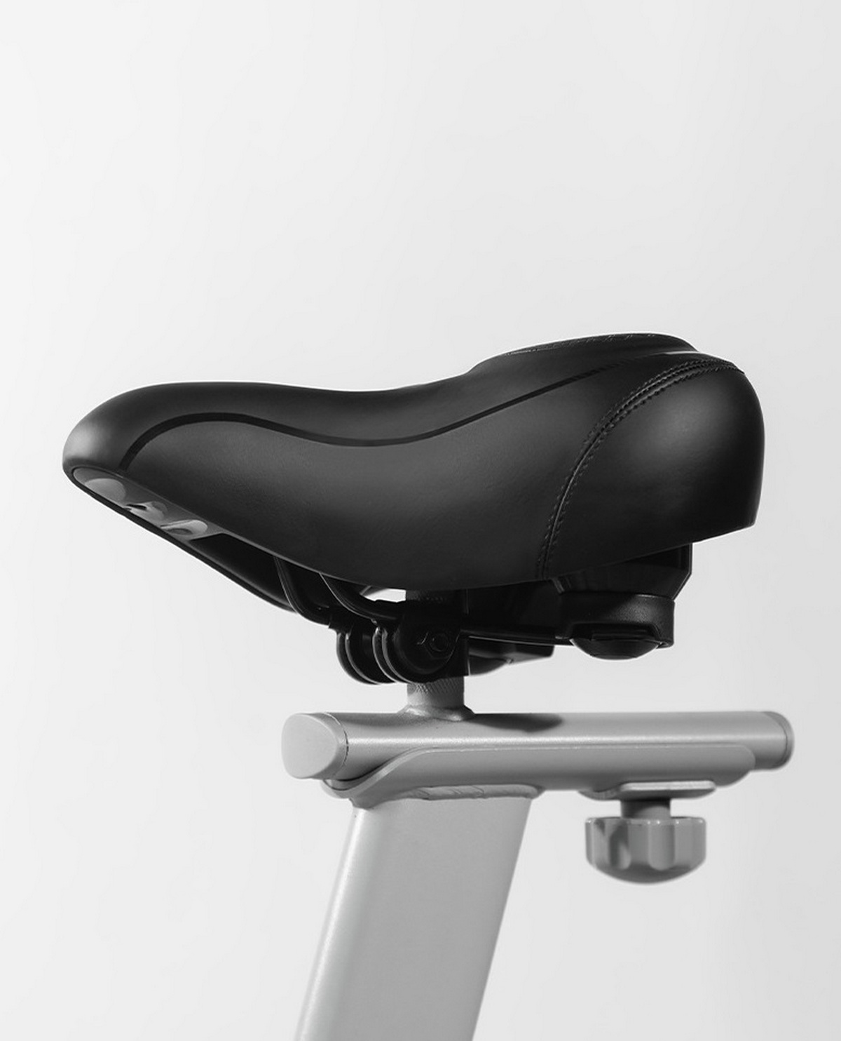 Седло велосипедное ROCKBROS AQ-8028 комфортное с демпфером, 260x250x100 мм, с отверстием; черный