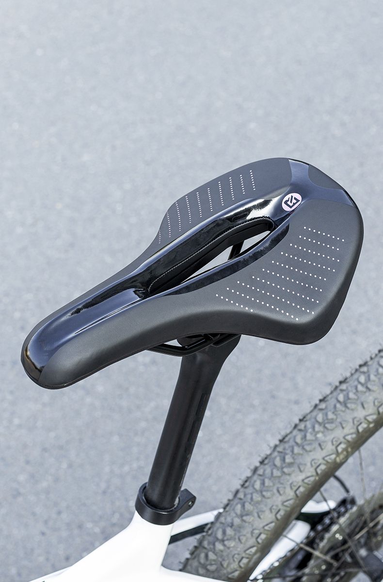 Седло ROCKBROS черное, спортивно комфортное с прорезью, арт 38210005001