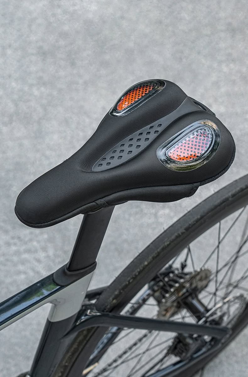 Накладка на седло ROCKBROS G00081 на липучках, лайкра/силикон с эффектом памяти, 292 г; оранжевый