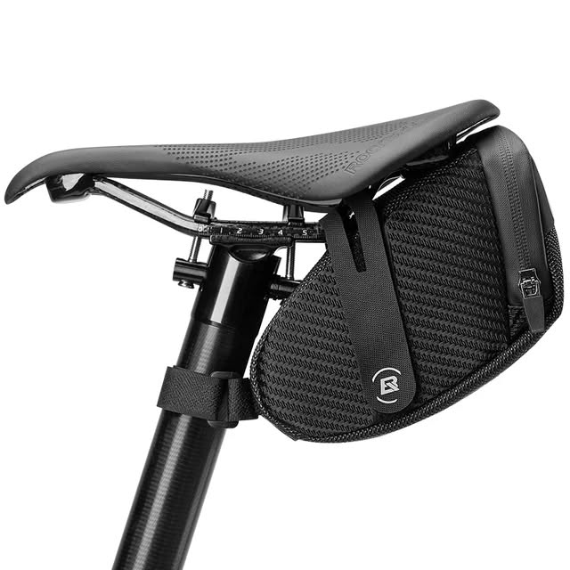 Велосумка ROCKBROS B74 на подседельный штырь и седло, объем 0,73 л; черный