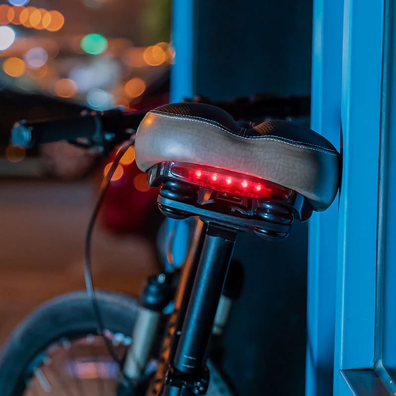 Седло ROCKBROS FU-3300L с задним фонарем, комфортное, с отверстием, 280x210x60 мм; черный/бежевый