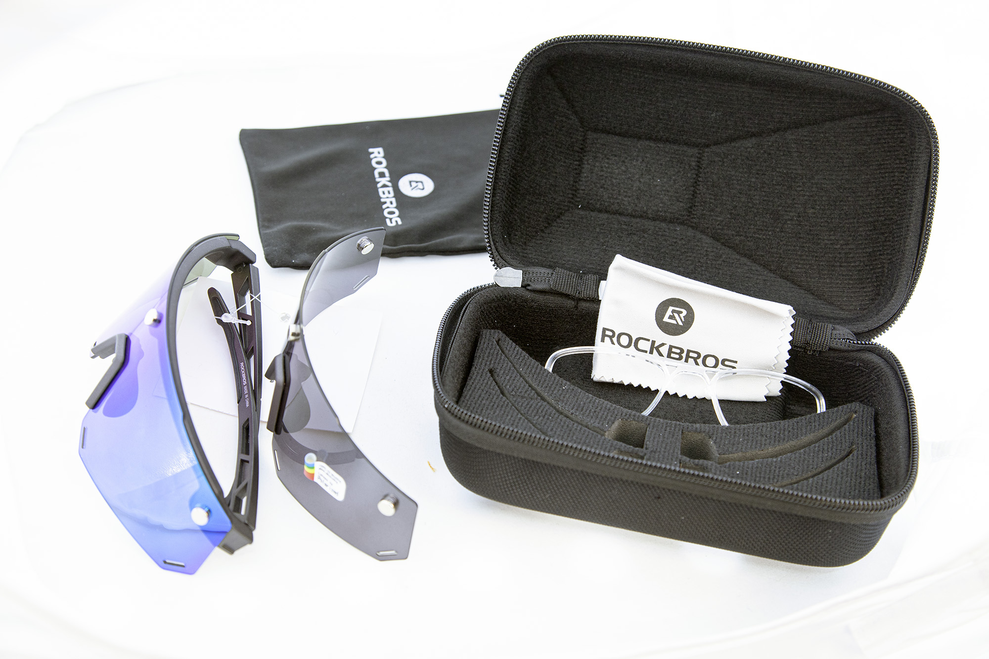 Очки велосипедные ROCKBROS 213 Цвет оправы - серый с магнитными держателями линзы. Линза с поляризац