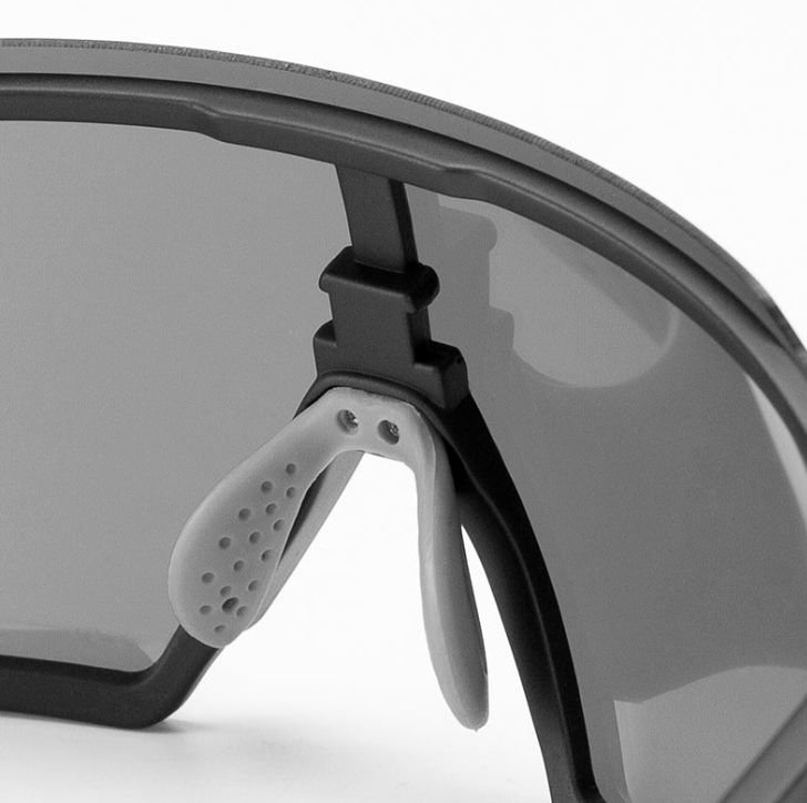 Очки велосипедные ROCKBROS SP22BK черные линзы с поляризацией серебристые