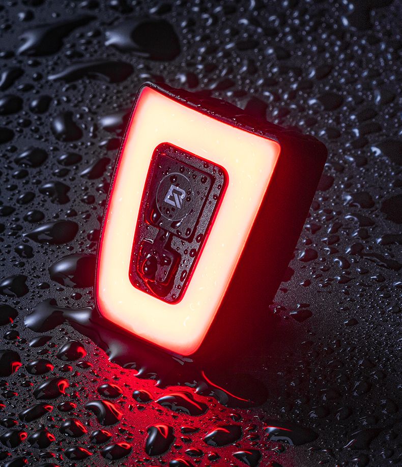 Фонарь задний ROCKBROS мягкий свет, диодный, 5 режимов, USB возможно крепить на одежду и шлем