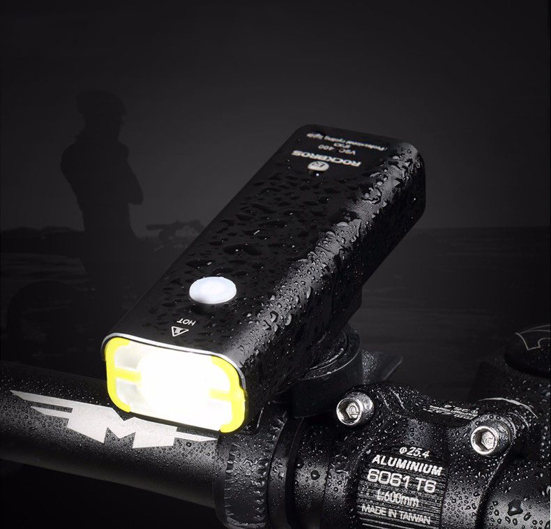 Фонарь передний ROCKBROS 550 люмен