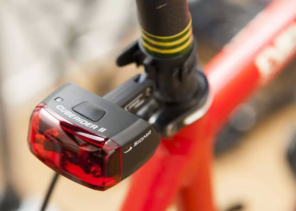 Фонарь задний SIGMA CUBERIDER II 5 диодов 1функция