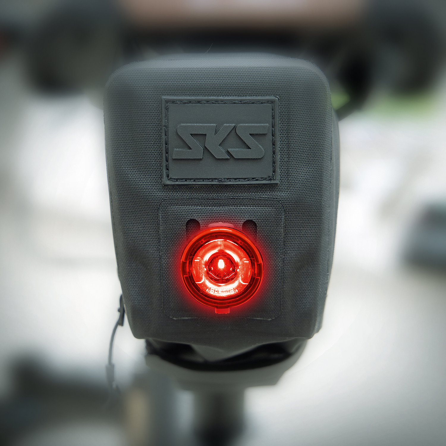 Сумка под седло SKS TRAIL SADDLEBAG M, цвет Черный