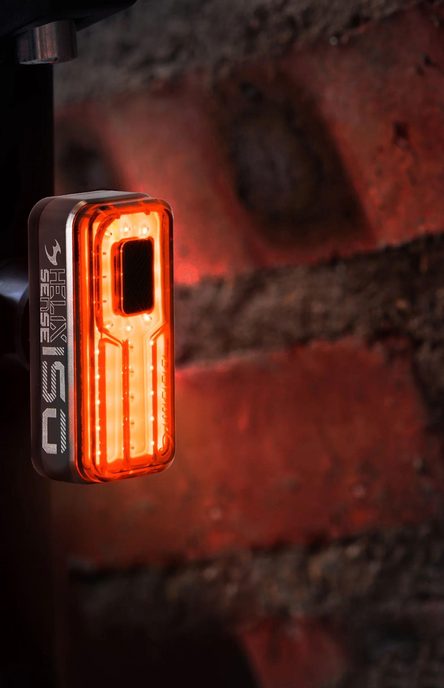 Фонарь велосипедный задний Moon HELIX SENSE 150, 1 диод, 6 режимов, Li-Po 500 mAh, USB-С