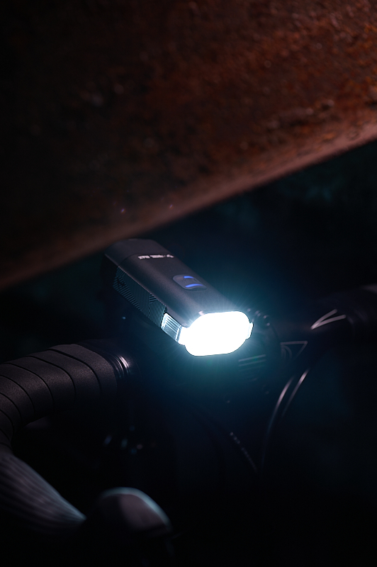 Велофара Moon Rigel Max 1500 люмен, 2 диода, 6 режимов, USB-C, GM