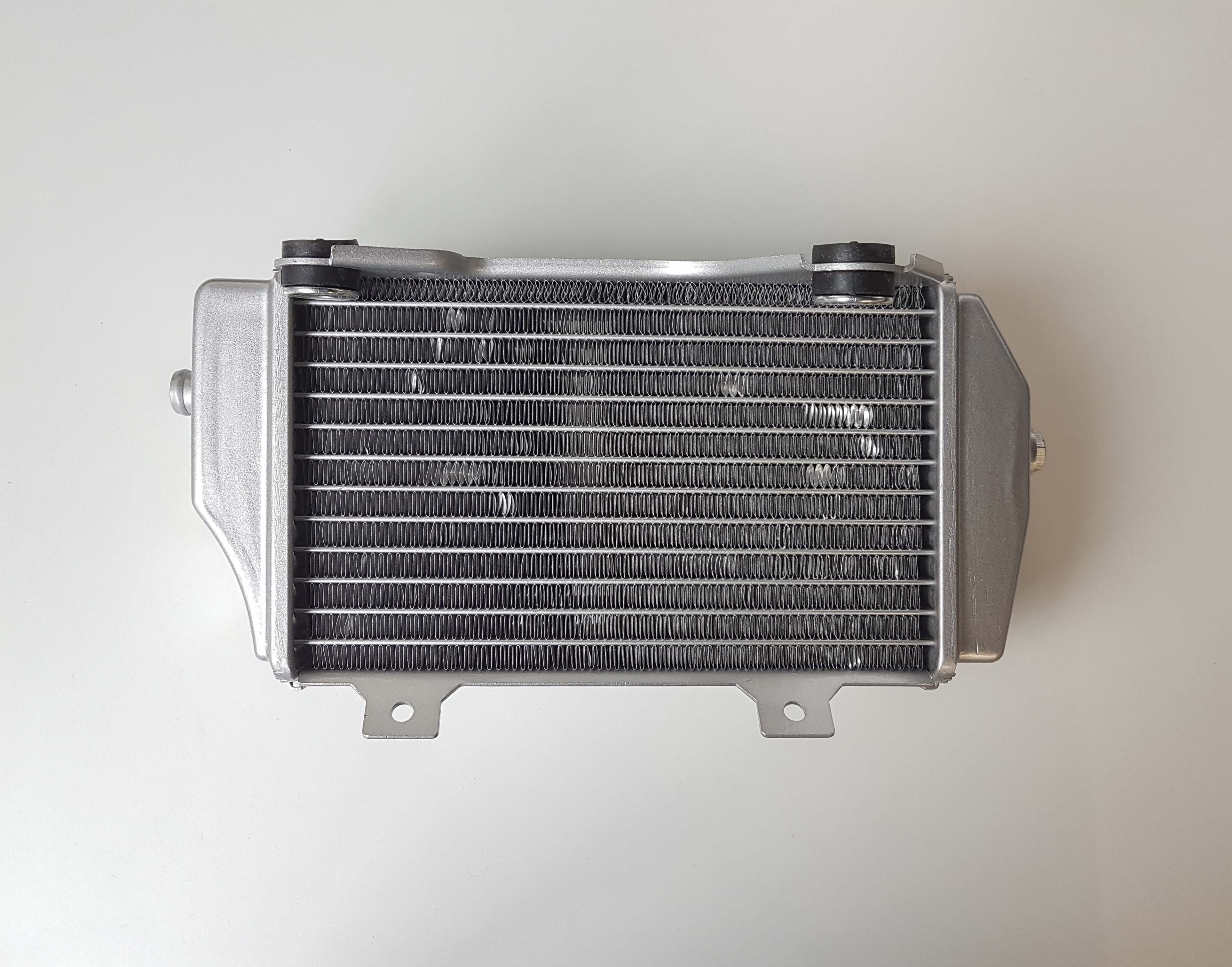 Радиатор левая часть BSE M2 M2Y M4 M8 RTC 300 Z7 Z8 RTC 300R