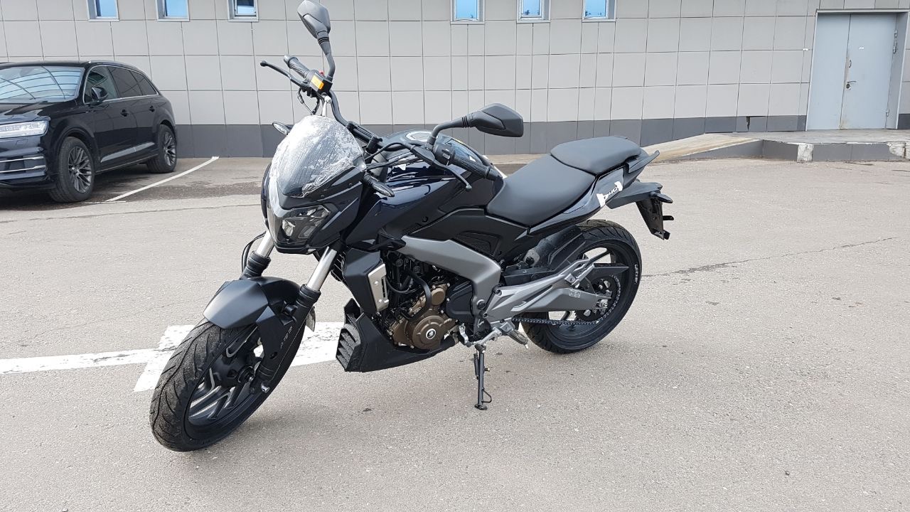 Мотоцикл BAJAJ DOMINAR 400