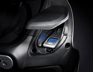 Максискутер SYM GTS 250