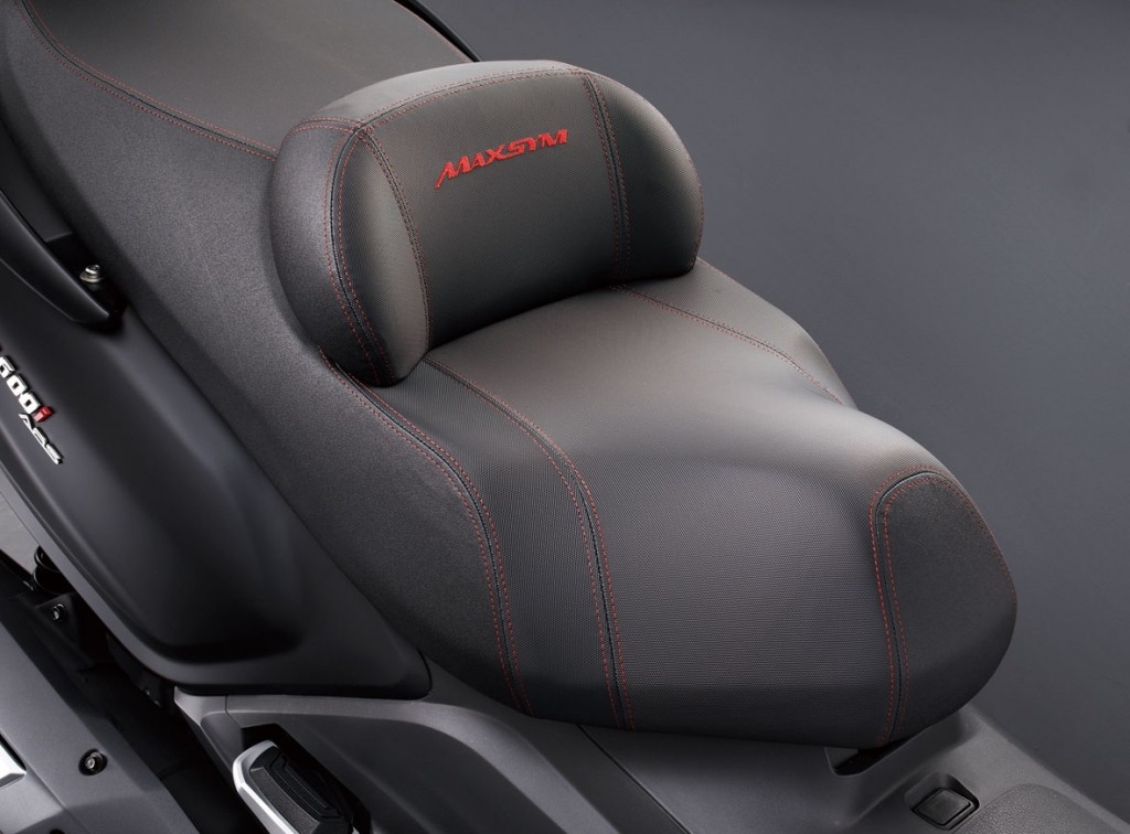 Максискутер  SYM MAXSYM 600i  ABS