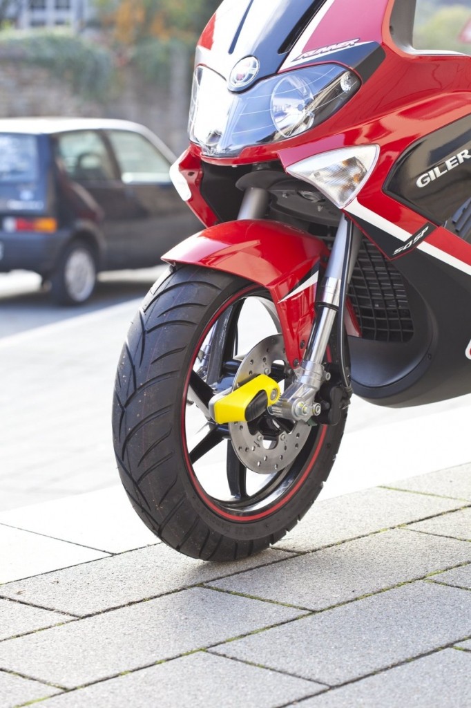 Замок мото ABUS TRIGGER Alarm 350 10мм на диск красный