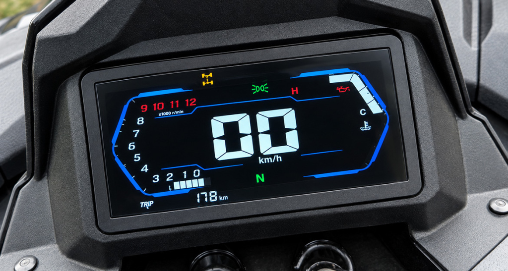Переключатель привода 2WD4WD на квадрицикле SSSR.jpg Переключатель привода 2WD4WD на квадрицикле SSSR.jpg